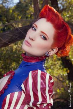 westward-bound-latex:  The very striking Ulorin Vex looking fabulous inWestward Bound Cirque-Bourgois Latex in this stylish location shot by Ama Lea Photo.Location: Los Angeles, CaliforniaHair/MUA: Debra Macki, Celebrity Makeup Artist