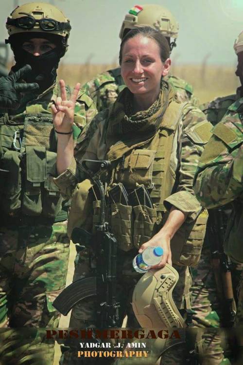 shiny-kit-syndrome:  Samantha Jay - American fighting with the kurdish people against ISIS.    Badass