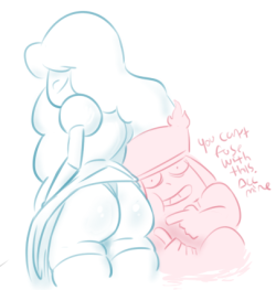 themanwithnobats:  ruby’s too busy to pose.   fuse hard~ ;9