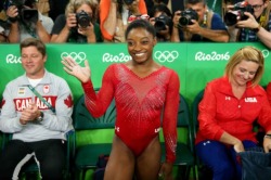 stuffmomnevertoldyou:  Simone Biles is now the most decorated American gymnast of all time 