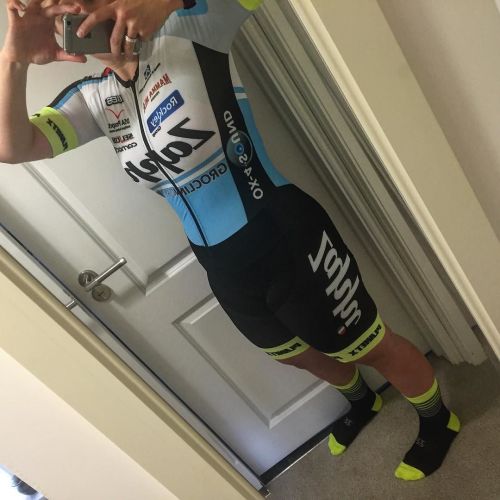 crossgram: Skinsuit is painted on…. A rare outing for it! #LookPro (ish) even when you are about to 