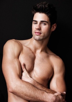 nyrammer:  Chad White