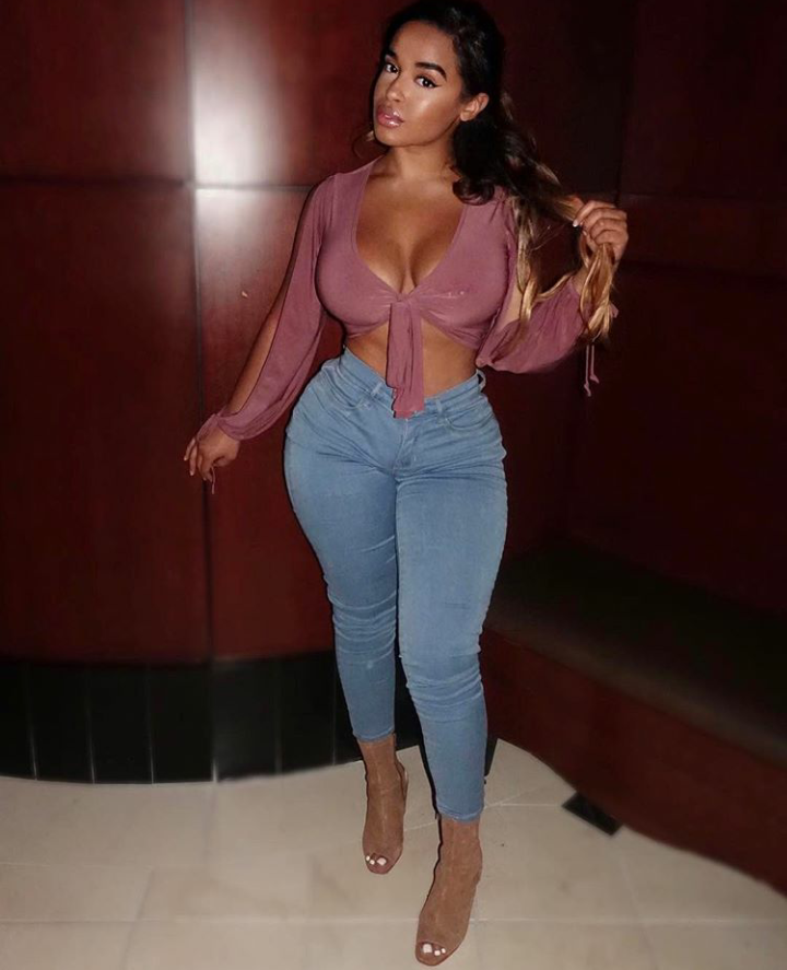 jazziedadd:  SexyCurvyLicious &amp; Gorgeous Ms GiselleLynette…..      💜❤😍