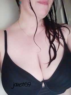 Jouet69:  Back In Black