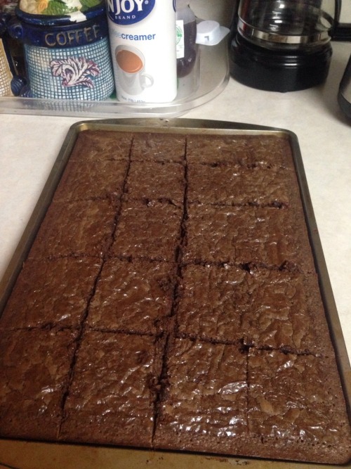 lethal-cuddles: meatfighter:  dipsetanthem:  pleasure-demon:  thotzekage:   dipsetanthem:   dipsetanthem:  dipsetanthem:  dipsetanthem:  About to eat my first weed brownie  It’s this what being high feels like, I’m laughing for no Reason   Never again