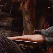 alyciascarey:lexa + hands