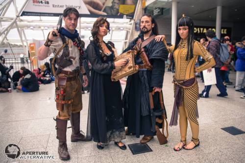 only-1-a: hannah-lydia-cosplay: Evelyn: Hannah Lydia CosplayRick: Weathered King CosplayArdeth: Just