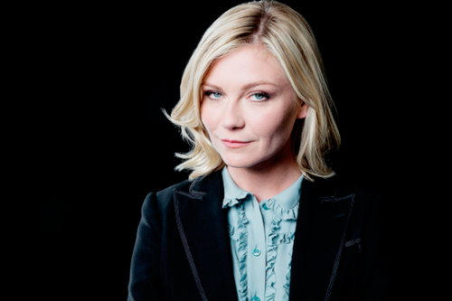 Kirsten Dunst photographed by Kirk McCoy for the LA Times, 2016.