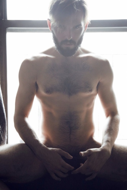 hot4hairy:  Some beard submission from Hot4Hairy follower Martin.  H O T 4 H A I R Y  Tumblr |  Tumblr Ask |  Twitter Email | Archive  | Follow HAIR HAIR EVERYWHERE! 