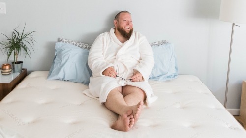 We made a list of the best President’s Day deals on mattresses for #plussize people.  Which is