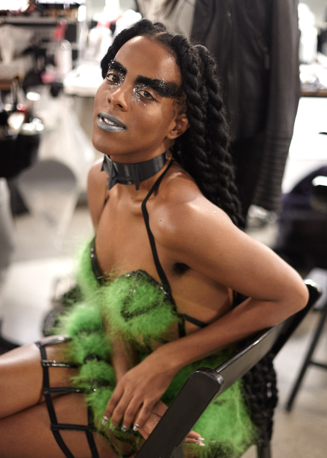 varsityqueerleadercaptain:julianahuxtable:  &ldquo;A BACKSTAGE MOMENT AT CHROMAT