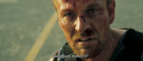 tipsonradiance:The Hitcher (Dave Meyers, 2007)