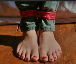 Evangeline-Hot-Feet:  Foot Tetish And Foot Fetichism. Sexy Foot Fetish Girls Ready