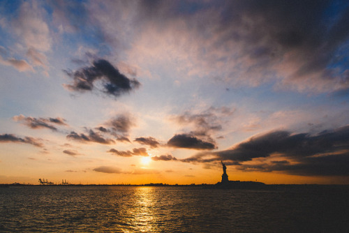 se17enteen:  untitled by SamAlive on Flickr. 