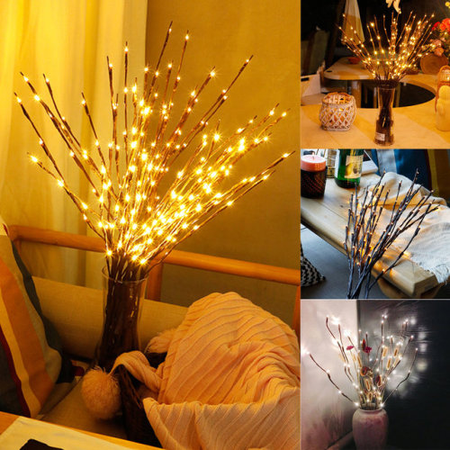 freshggirl:   Creative  Christmas Decorations  1 => 3D Printing 🌙 Lamp   <<  🌹 String Table Lamp  2=> Colorful Ball Lamp    <<     🌹  Fairy String Lights  3=> Branch Camellia Table Lamp  <<   LED 🌴 Lamp