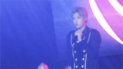 loveintokio: cute niel moments during lovefool in toronto ♥(ˆ⌣ˆԅ)