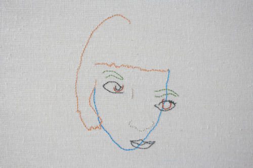 hollyleonardson:  Self Portrait Without Looking I drew myself without looking at the paper (using a photograph for visual reference) and then replicated it with embroidery for my visual arts class. Drawing without looking is my new favourite way to draw,