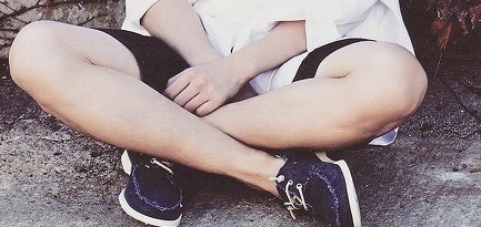 fallen-permanently-for-jinki:  Onew’s thighs, butt and legs appreciation post part 75