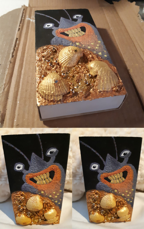 I painted Tamatoa on a old matchbox while adding real seashells and beads for that extra, as a gift 
