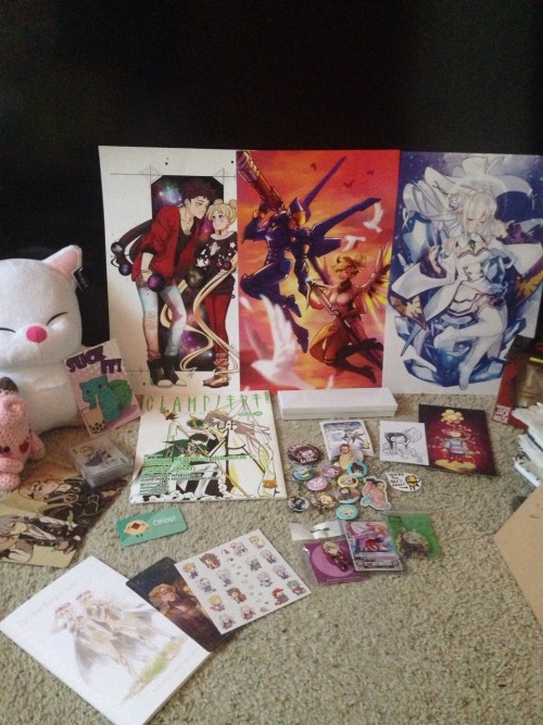 These were the spoils of the adventure of Sac Anime! Quite a bit was actually given to me QVQ so I r