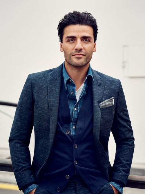 thefalconawakens:Oscar Isaac appreciation post | Harrison Ford | Daisy Ridley | Mark Hamill | John B