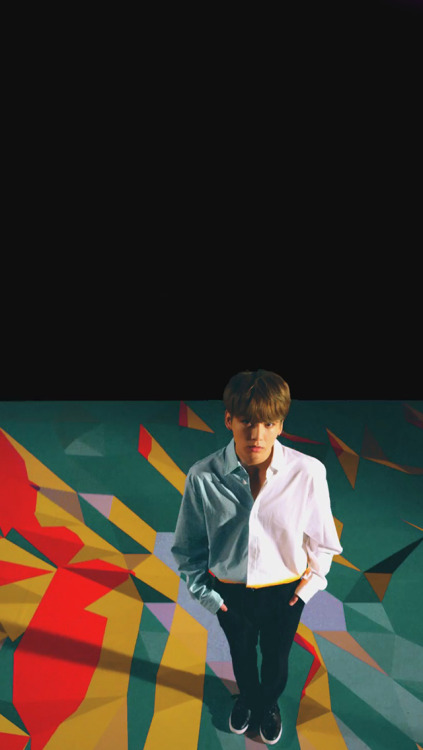 BTS DNA MV lockscreenslike/reblog if you save :)