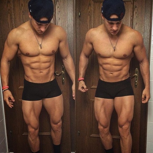 hotsexymenxxx:  Steve Kris 