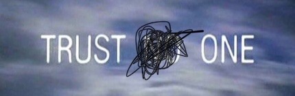 moonbeamtea:  Mulder before meeting Scully: Mulder after meeting Scully: 