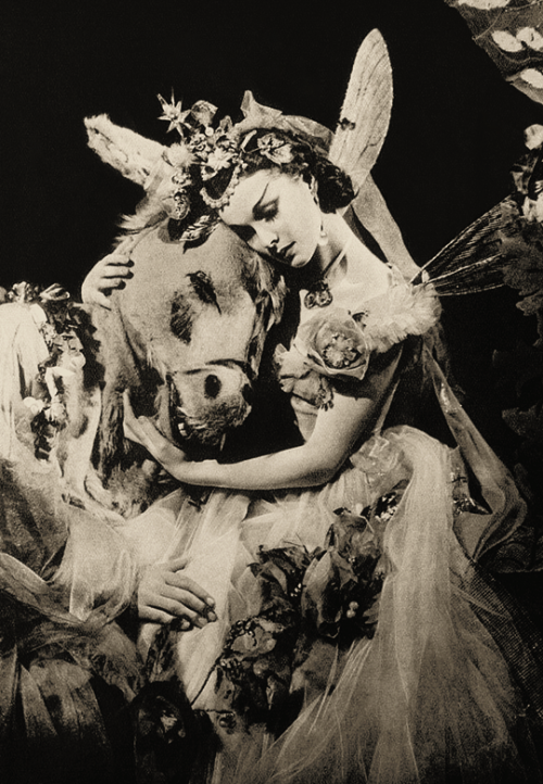 divinevivienleigh - Vivien Leigh as Titania (with Ralph Richardson...