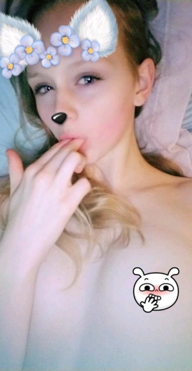 happinessfound:  ♡ DM me about getting access to my private Snapchat story ♡