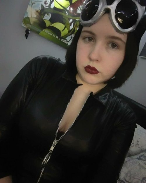Scarlett Cosplay as Catwoman. scarlett is new to the cosplay world, go check her pages out. Scarlett