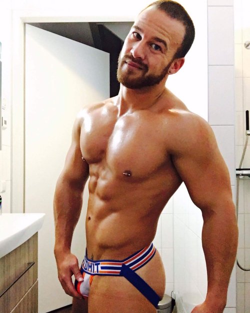 nickologist: Dennis van Gorkum in Timoteo 