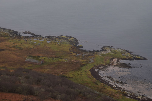 Dun Skeig Hillfort and Coast of ArgyllThis hillfort has a great location to watch over the sea and y