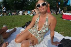 Trashy Milf In The Park Http://Ift.tt/2Bfv946