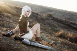 kinpatsu-cosplay:  Riven CosplayCosplayer