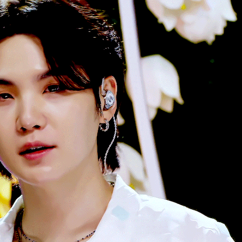 Favourite Gummy Boy For @kimtaegis