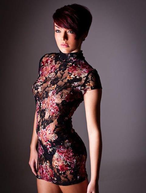foldersofwomen:  Rosie Robinson