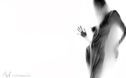 Ghostly - wallpaper by sifu 