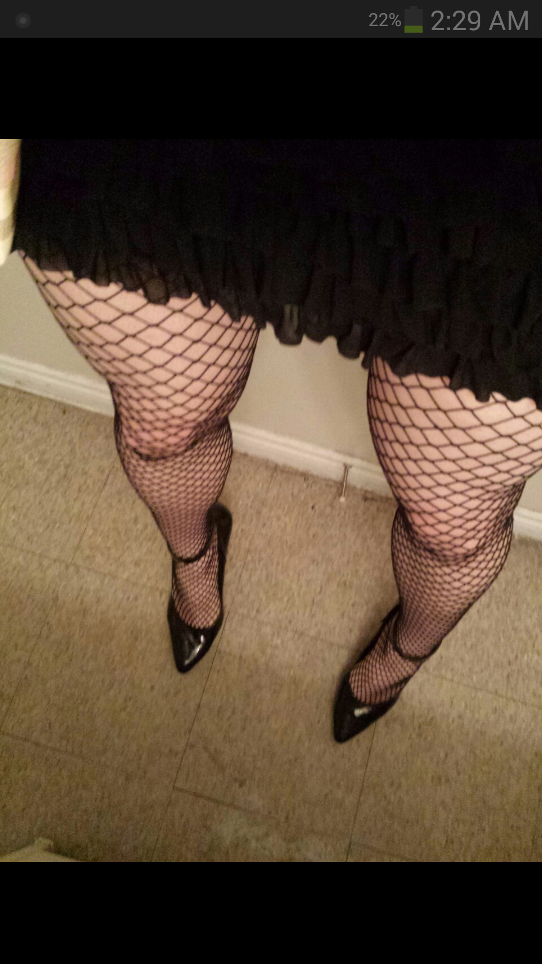 horny-trap-littlesissy-femboy:  At a bar last night. 