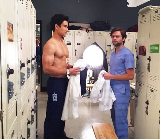 www-cumwithmedotnet:  Grey’s Anatomy 15x08 Intern Schmitt  and Dr Nico Make Out Alex Landi: https://www.instagram.com/alexlandi7  Jake Borelli https://www.instagram.com/jake.borelli   Main site/主页：https://pornvideosgalore.wixsite.com/mysite/blog