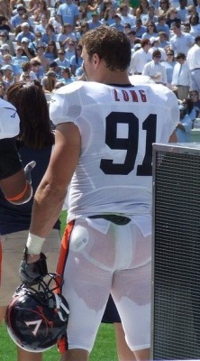 fbjock:  That’s how you know a jocks working hard. Only the small strip of spandex keep his entire ass from being visible in those sweat soaked pants. If you look close you can see his jersey starting to become see through near the pits too. 💦 