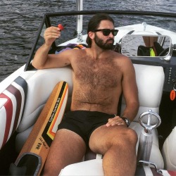 hairycelebs:  Charlie Whitehurst of the Indianapolis