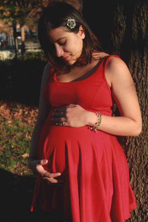 Maternity Photos of Rachel Santiago with baby Kyri J. Santiago Photographed by: Sofija Maria K