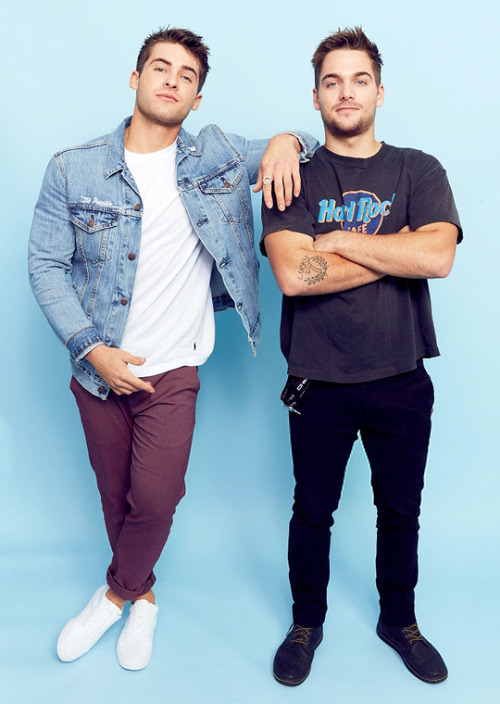 zacefronsbf:Cody Christian & Dylan Sprayberry at San Diego Comic Con 2017 (July 20th)