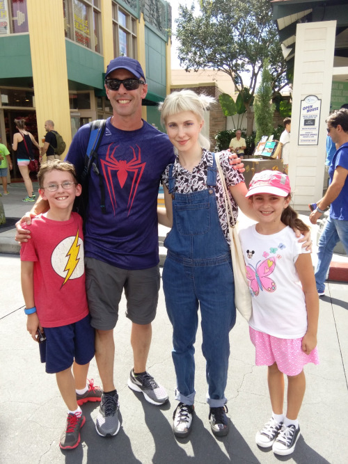 Hayley Williams with fans at Disney’s Hollywood Studios in Orlando, Florida. More photos avail