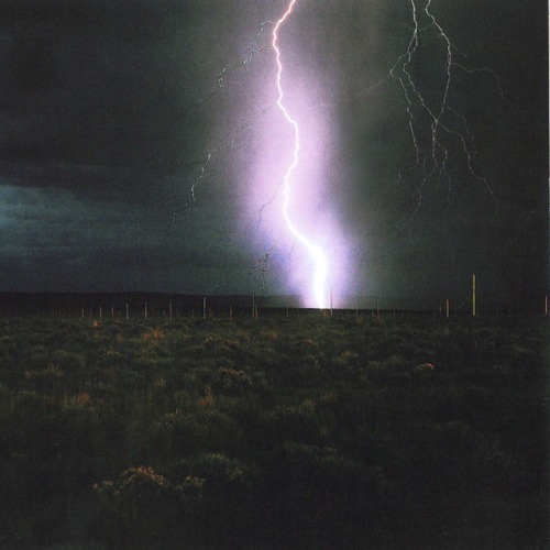 gardenerchance:  istmos:  Walter de Maria, The Lightning Field, New Mexico   External image Lightning Field, photo by Walter De MariaThe Lightning Field (1977) is a land art work in Catron County, New Mexico, by sculptor Walter De Maria. It consists of