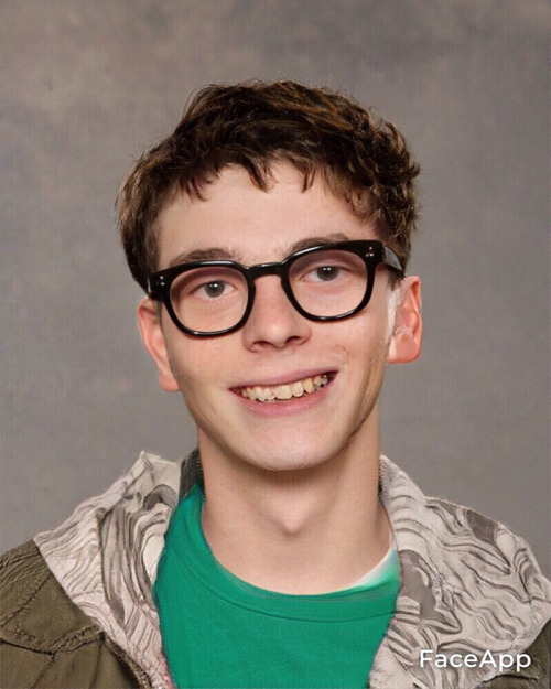 I Made An Alternate Universe UK Version Of The Big Bang Theory By Fusing Everyone With Gollum From Lord