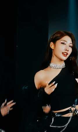 SIHYEON PIRATE STONE PERFORMANCE