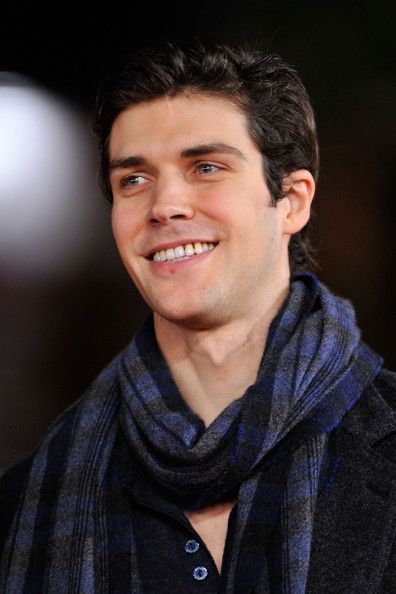 billyraysorensen:  Un Bello ballerino maschile …Roberto Bolle