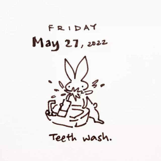 Flossing with technology #abunaday #daily #bunny #doodle #waterflosser #oralirrigator #teethwash #一日一兔 #冲牙器 #洗牙  https://www.instagram.com/p/CeET8M1pPA9/?igshid=NGJjMDIxMWI= #abunaday#daily#bunny#doodle#waterflosser#oralirrigator#teethwash#一日一兔#冲牙器#洗牙